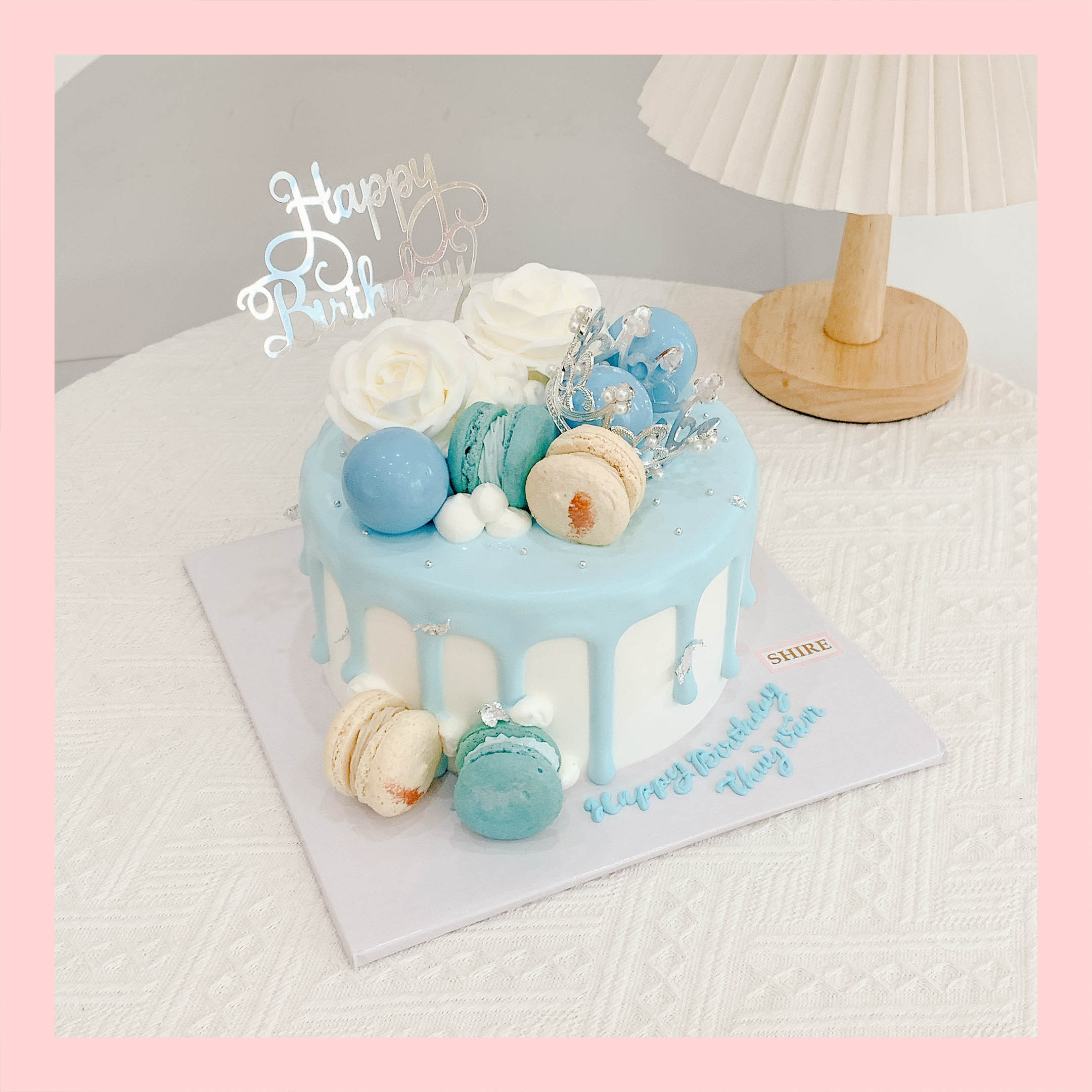 Bánh kem hiện đại cho nữ - Bánh kem sinh nhật cho nữ