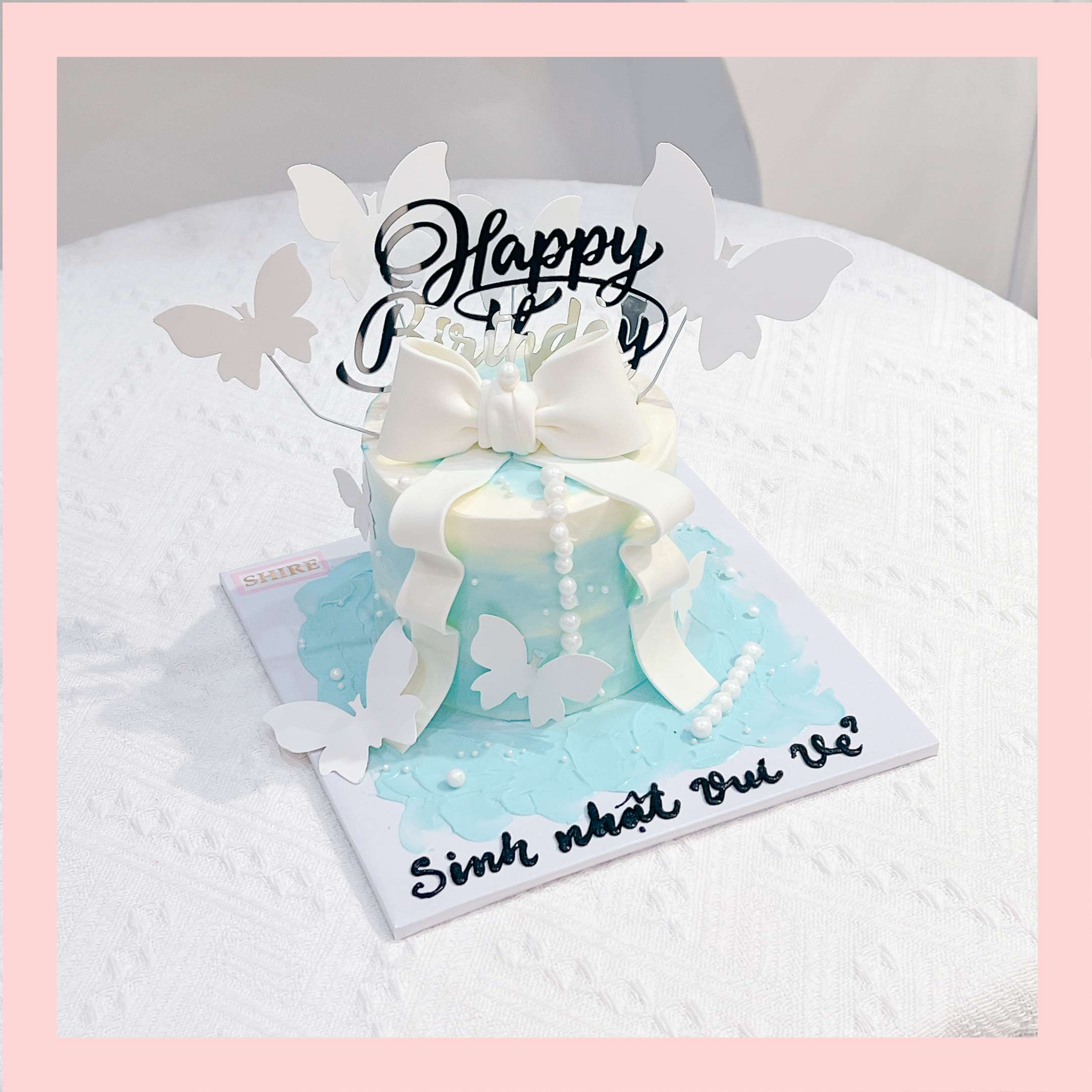 Bánh kem mini trang trí nơ nữ tính cho bạn gái - Bánh kem sinh nhật