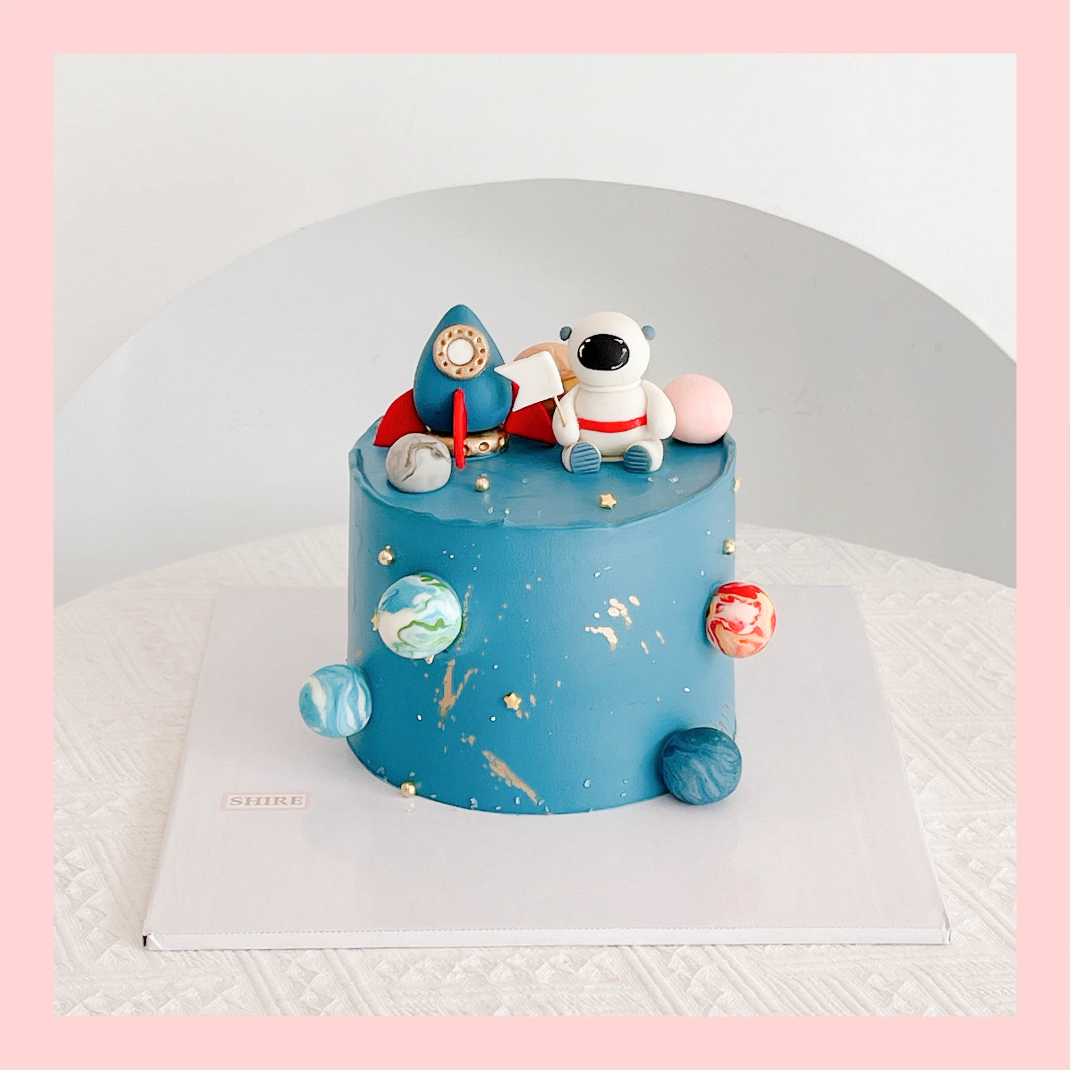 Bánh kem phi hành gia - Bánh sinh nhật bé trai