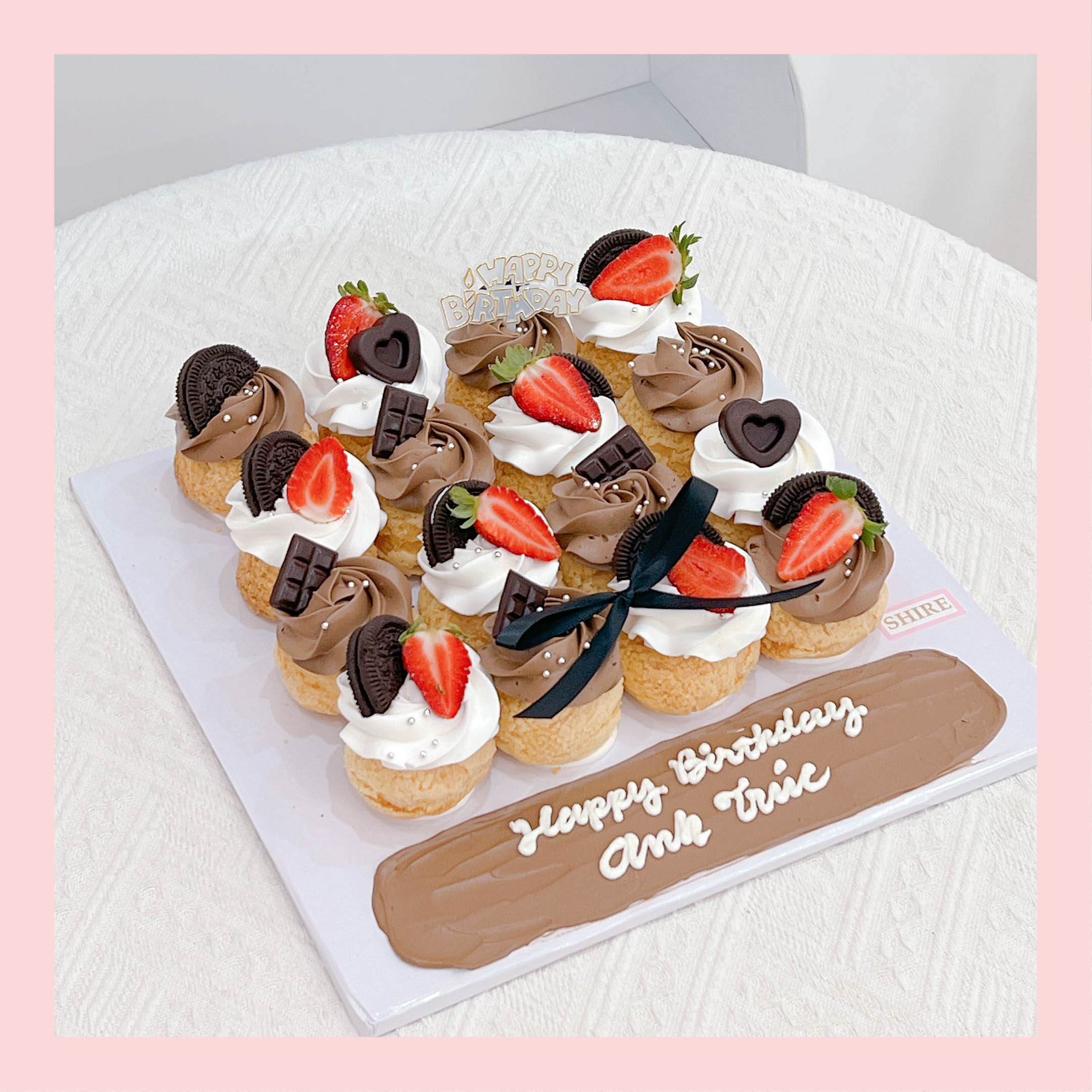 Su kem giòn xếp vuông - Choux creme