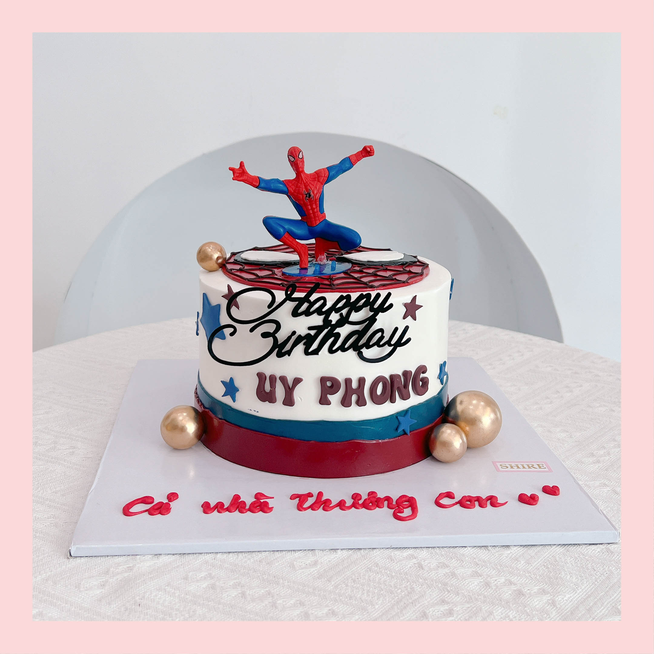 Bánh kem người nhện - Bánh sinh nhật bé trai