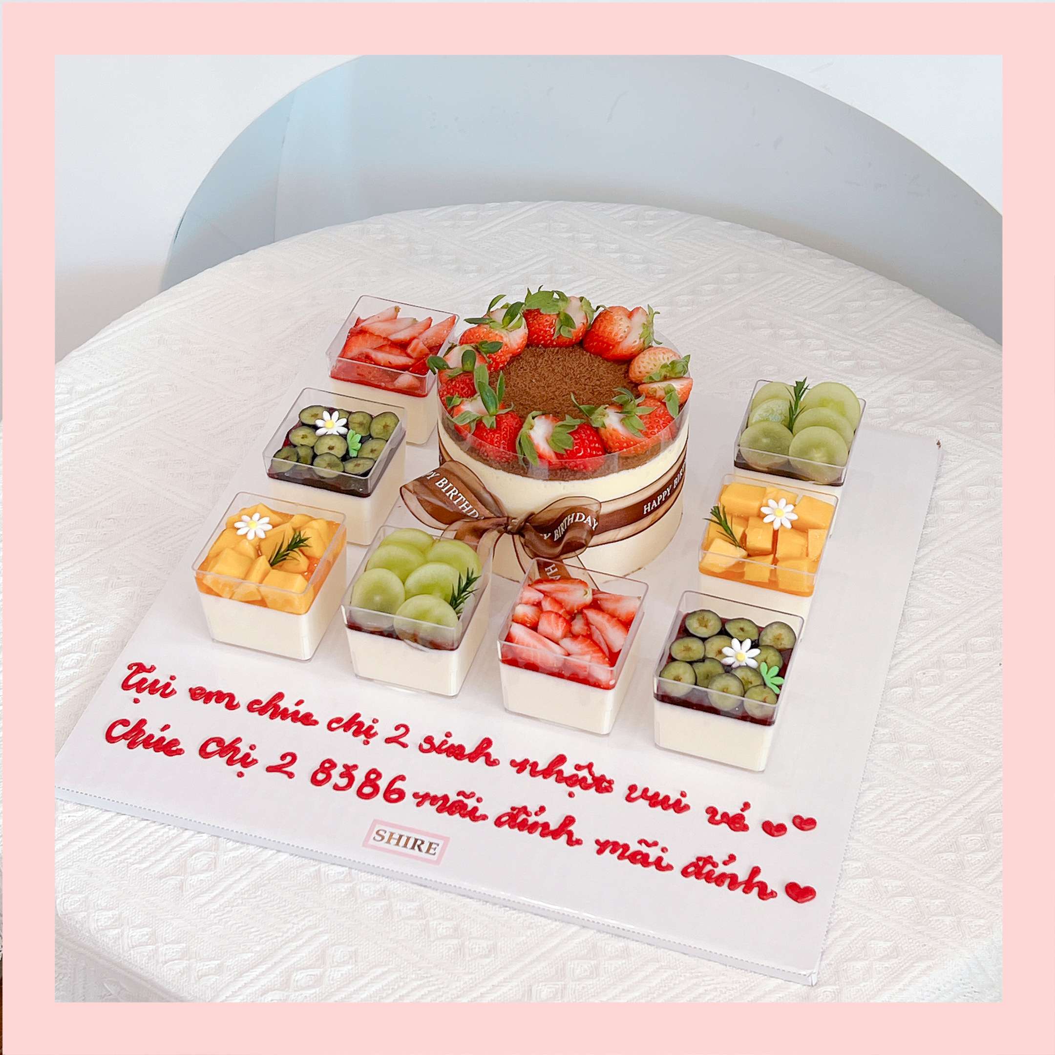 Set bánh nhiều loại
