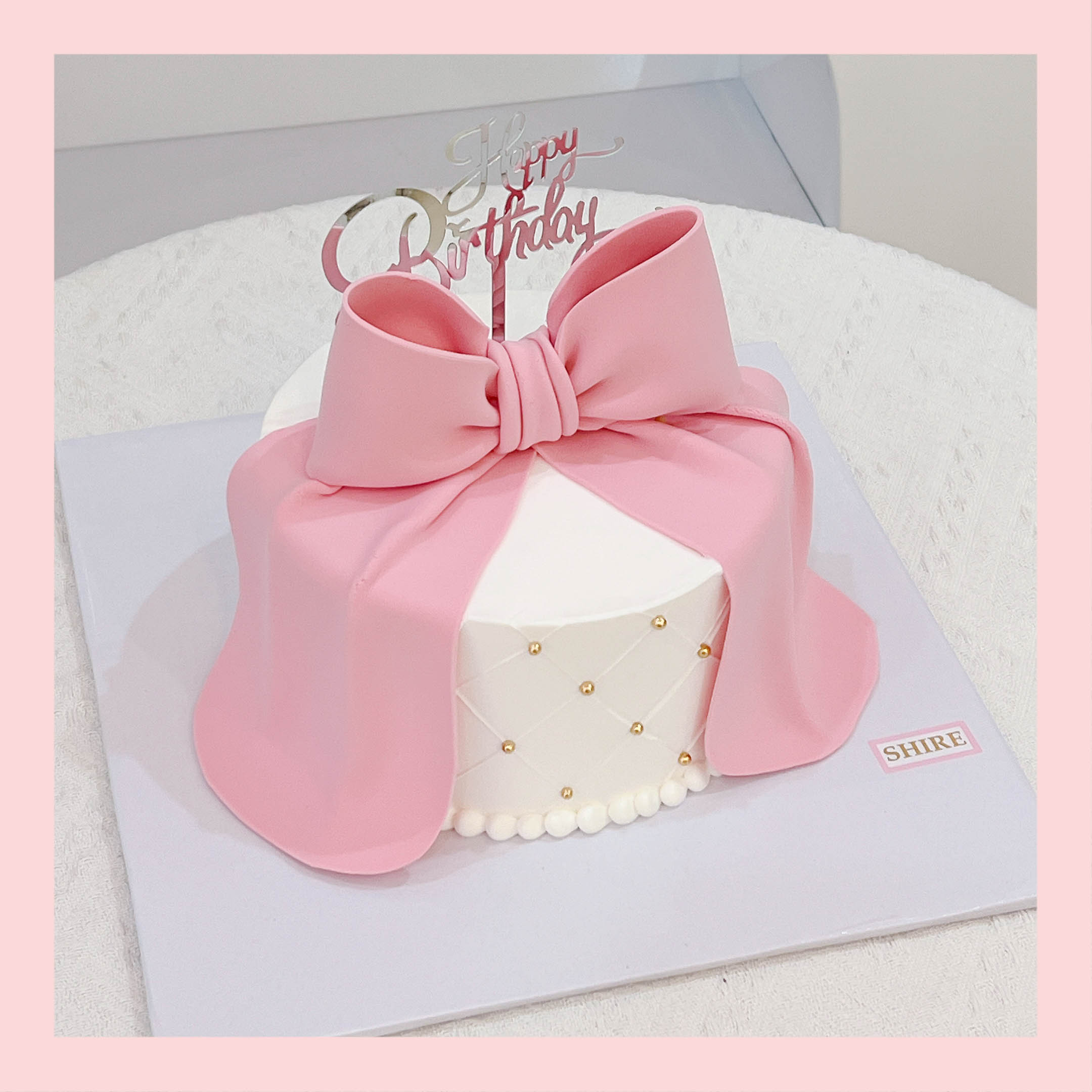 Bánh kem tạo hình nơ 3D xinh xắn cho nữ - Bánh kem fondant