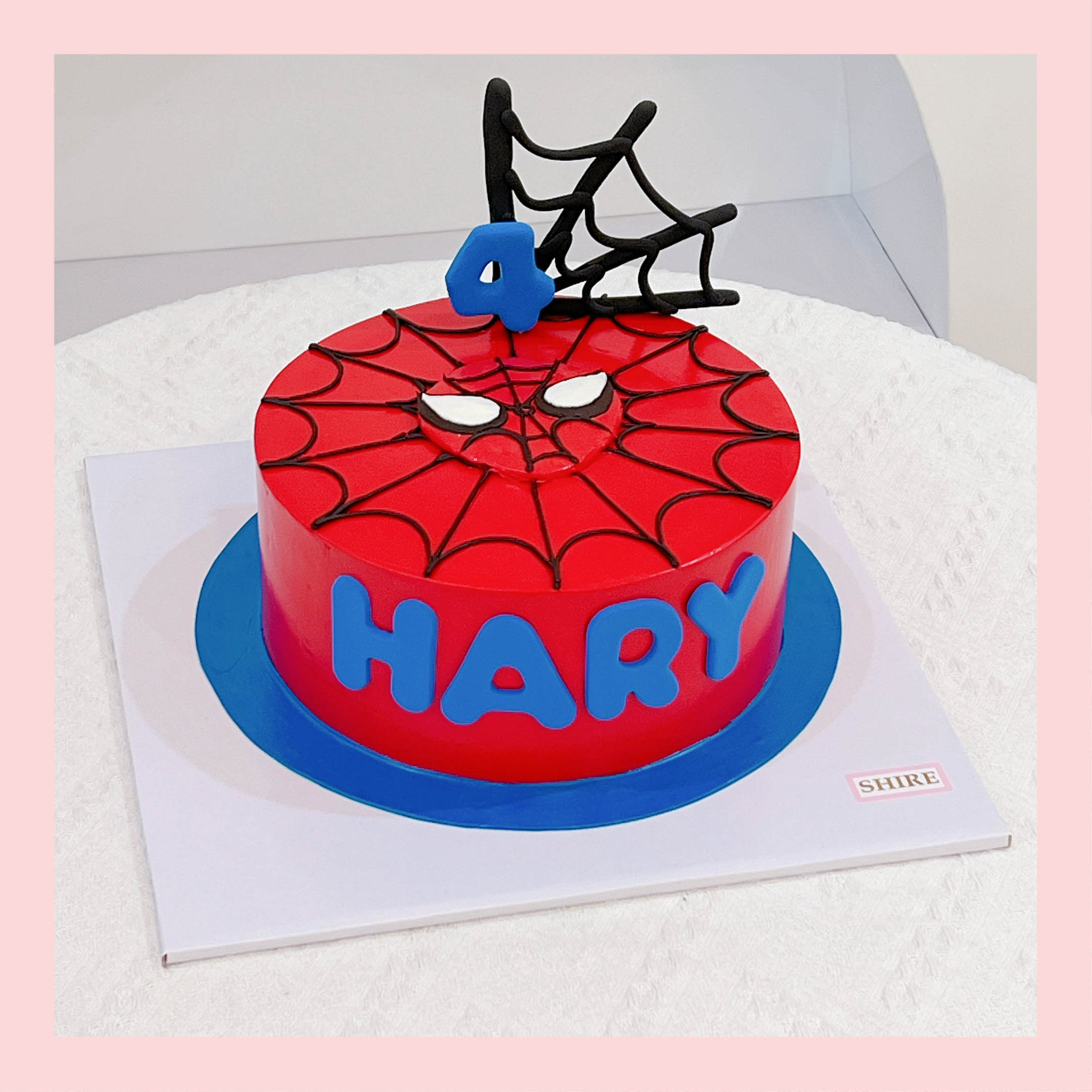 Bánh kem người nhện - Bánh sinh nhật bé trai