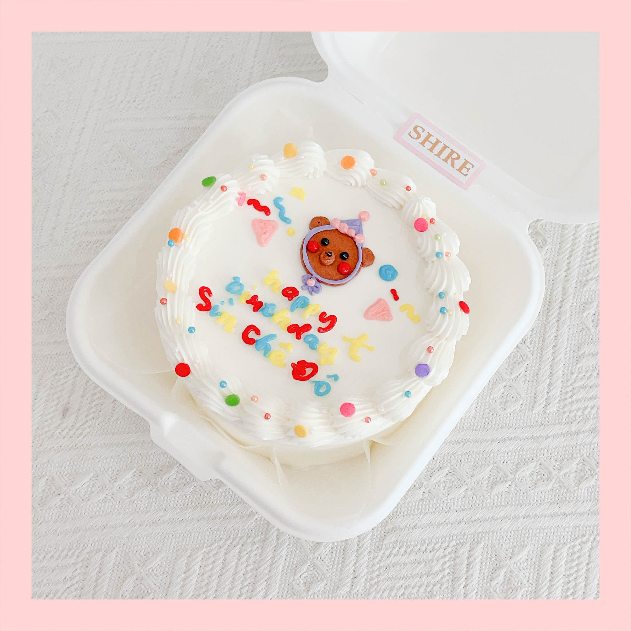 Mini Bento hình gấu dễ thương - Bánh kem bơ mini hộp bã mía