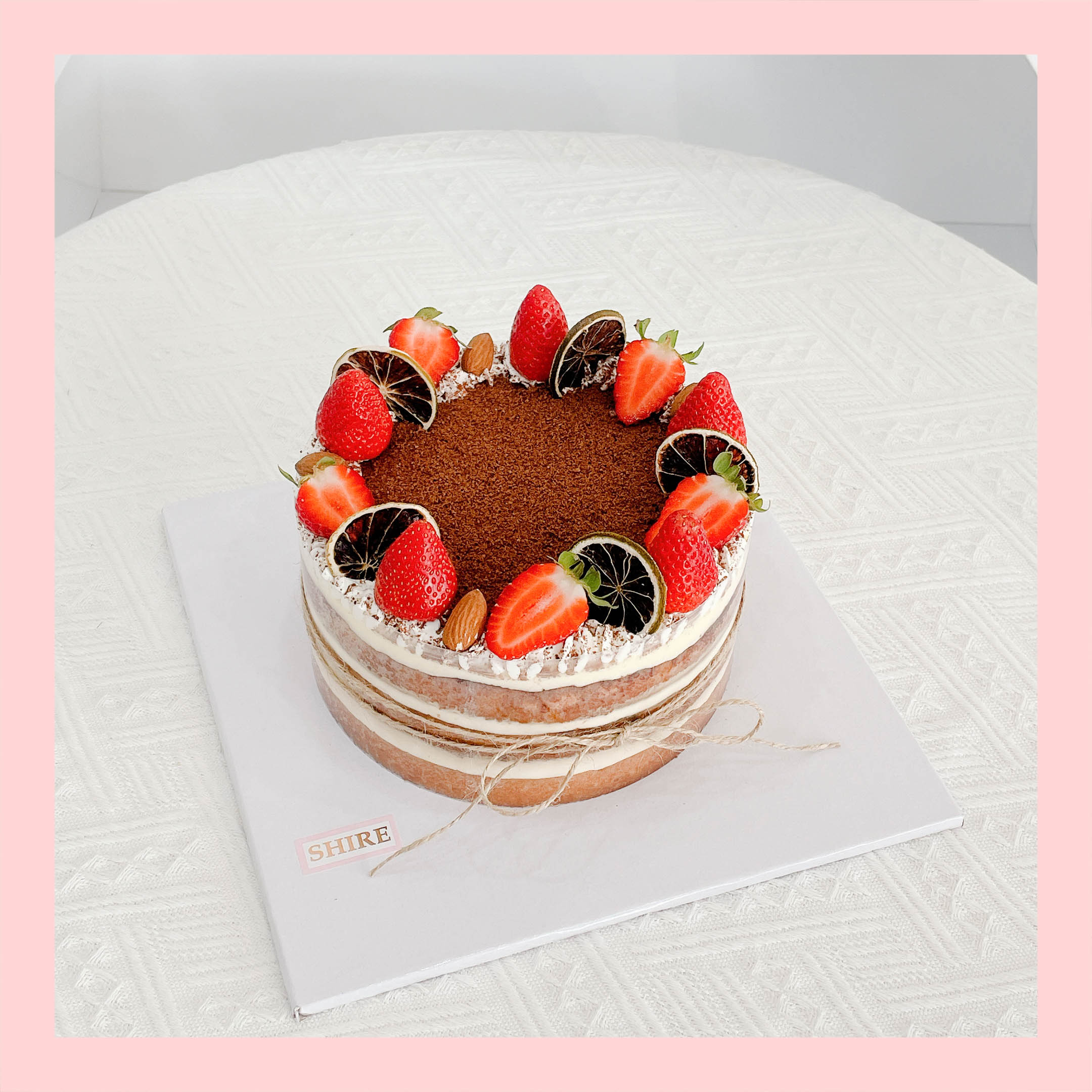 Tiramisu cỡ nhỏ 12-14cm - Bánh kem tiramisu dạng ổ