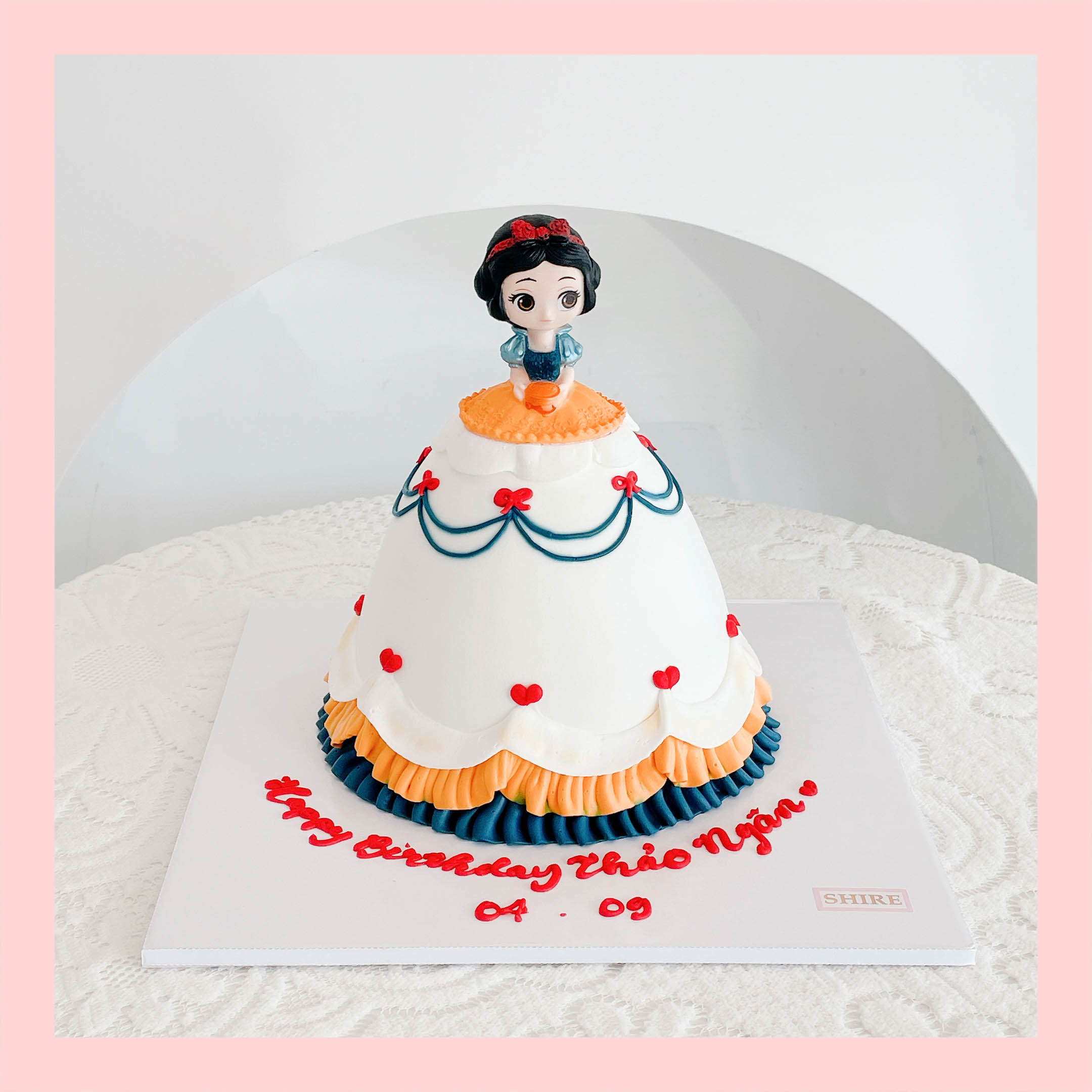Bánh kem Bạch Tuyết Snow White - Bánh sinh nhật công chúa Disney