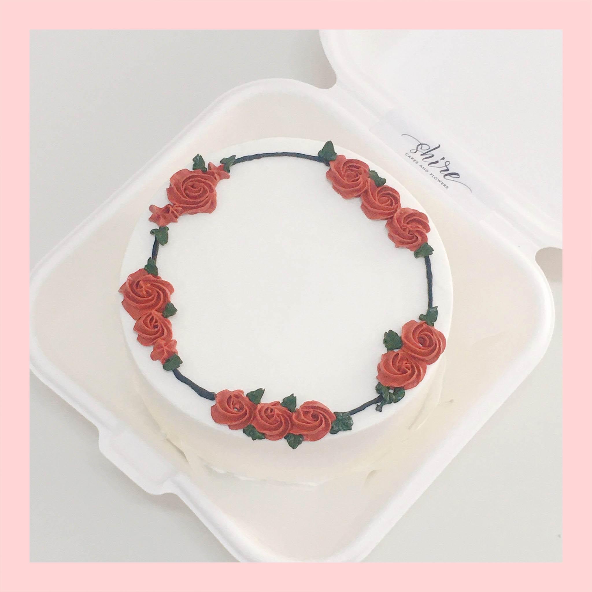 Mini Bento vẽ hoa lá - Bánh kem bơ mini hộp bã mía