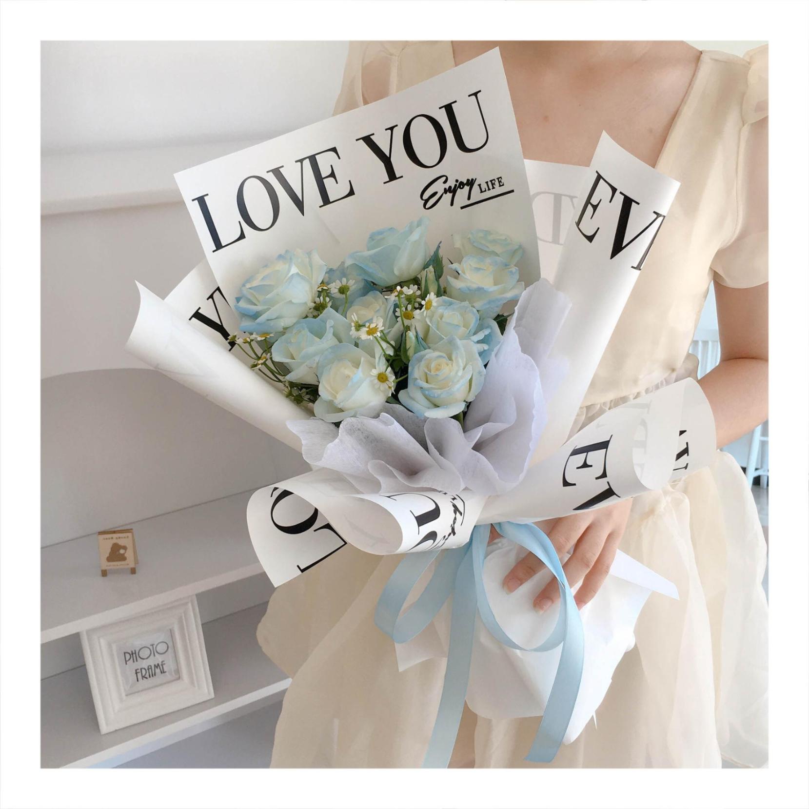 Bó hoa tươi tone xanh dương