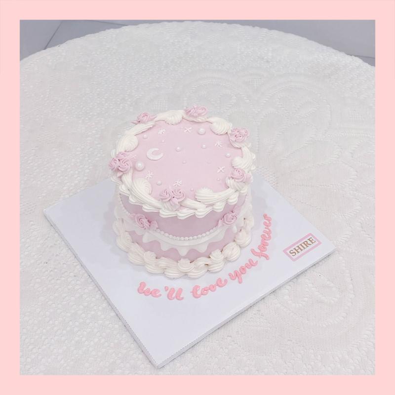 Bánh kem mini trang trí nơ nữ tính cho bạn gái - Bánh kem sinh nhật