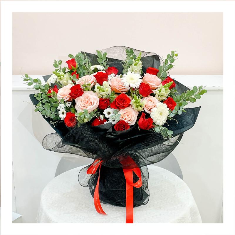 Bó hoa tươi tặng sếp nam