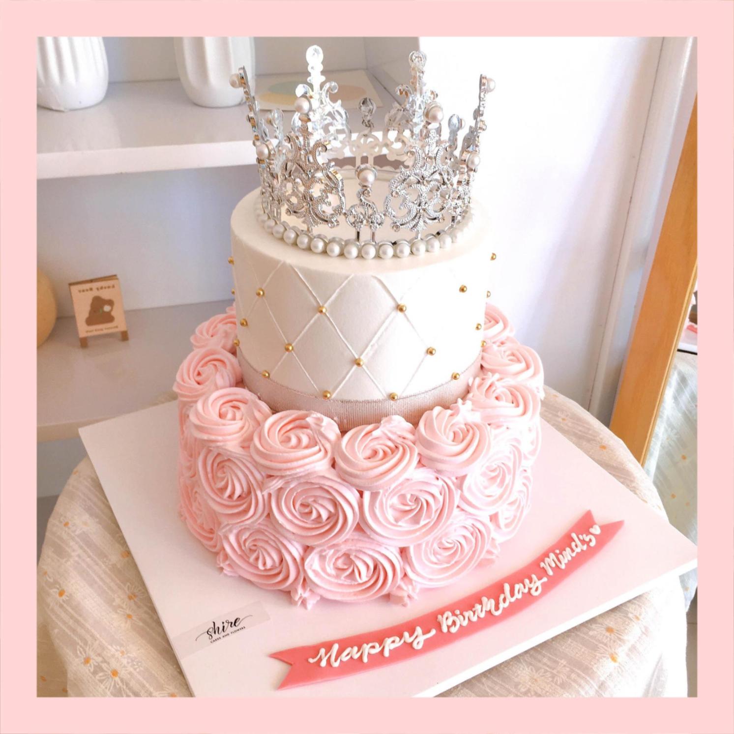 Bánh kem hai tầng cho nữ - Bánh kem sinh nhật cho nữ