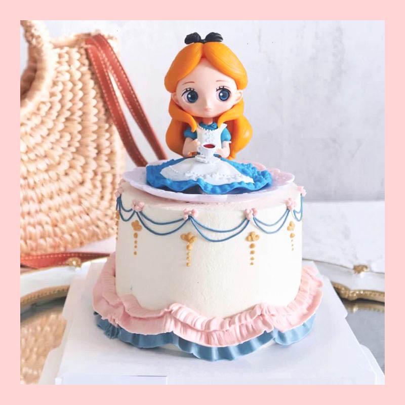 Bánh kem Alice in the wonderland - Bánh sinh nhật công chúa Disney