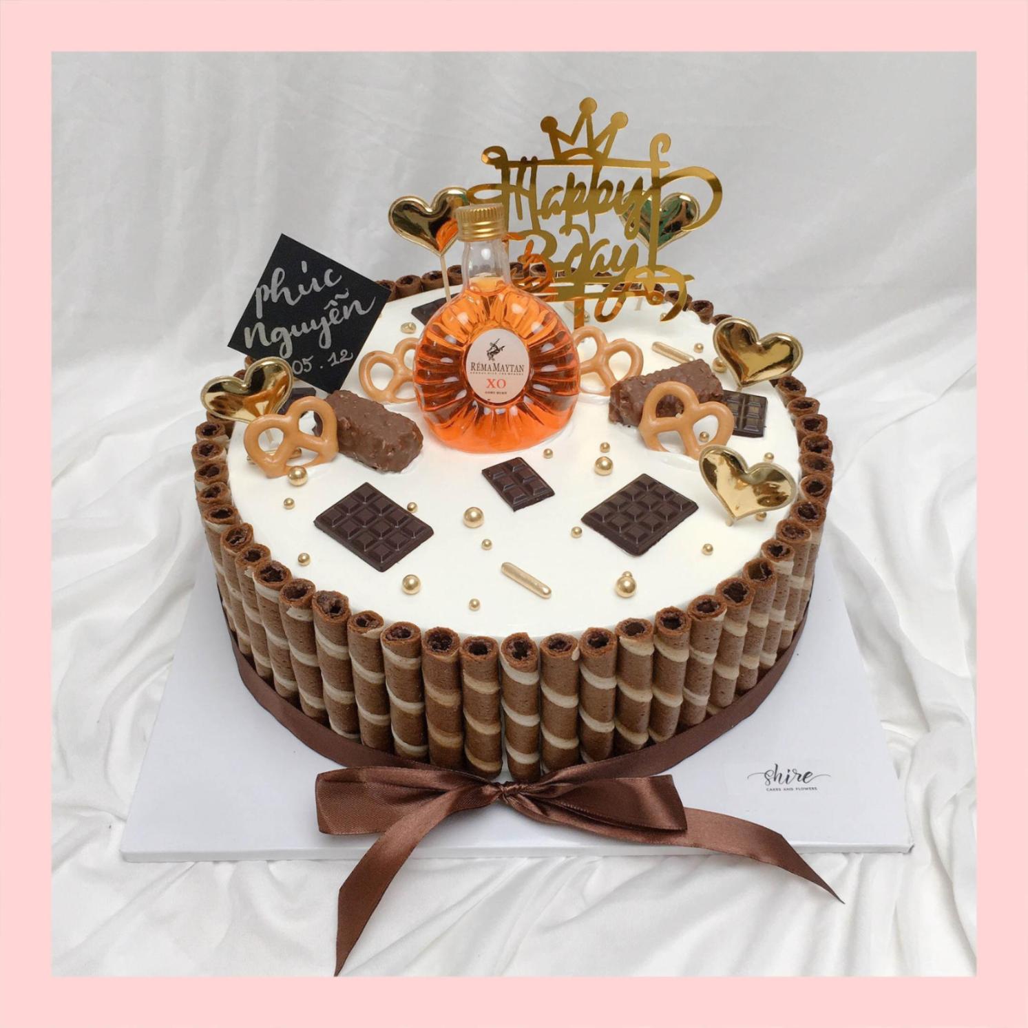 Bánh kem trang trí rượu bia - Bánh kem sinh nhật cho nam