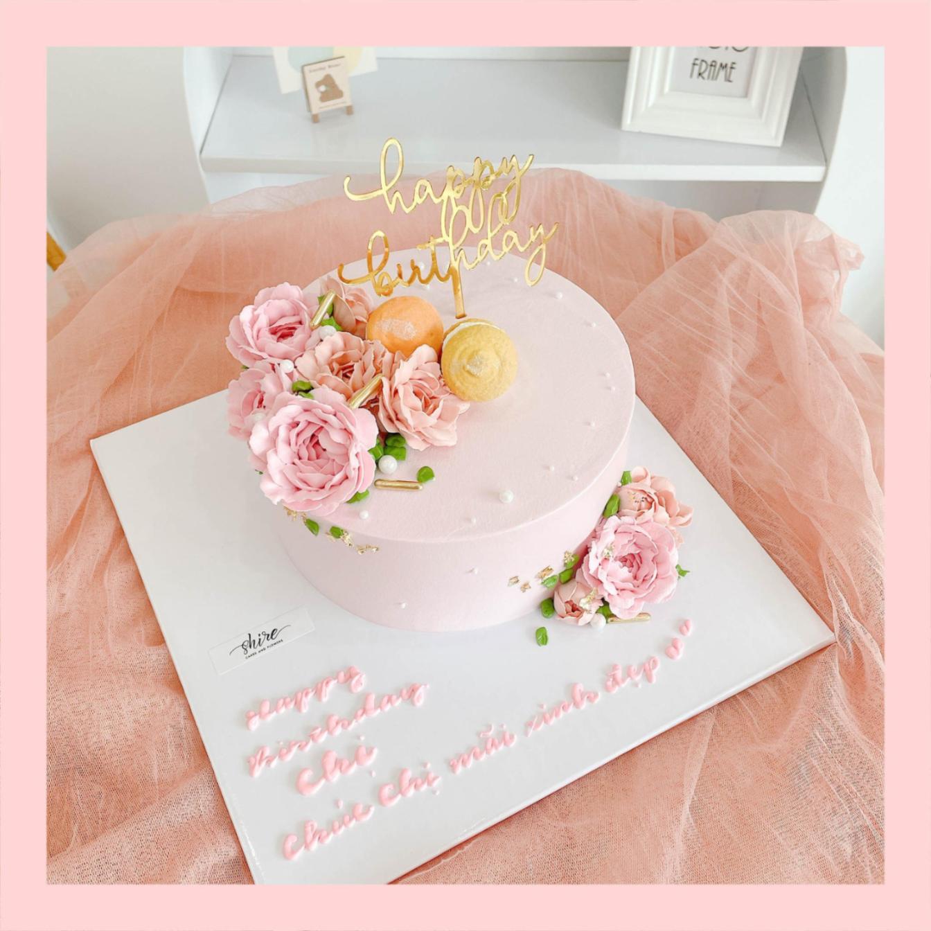 Bánh kem cưới bỏ quả 1 tầng trang trí hoa kem