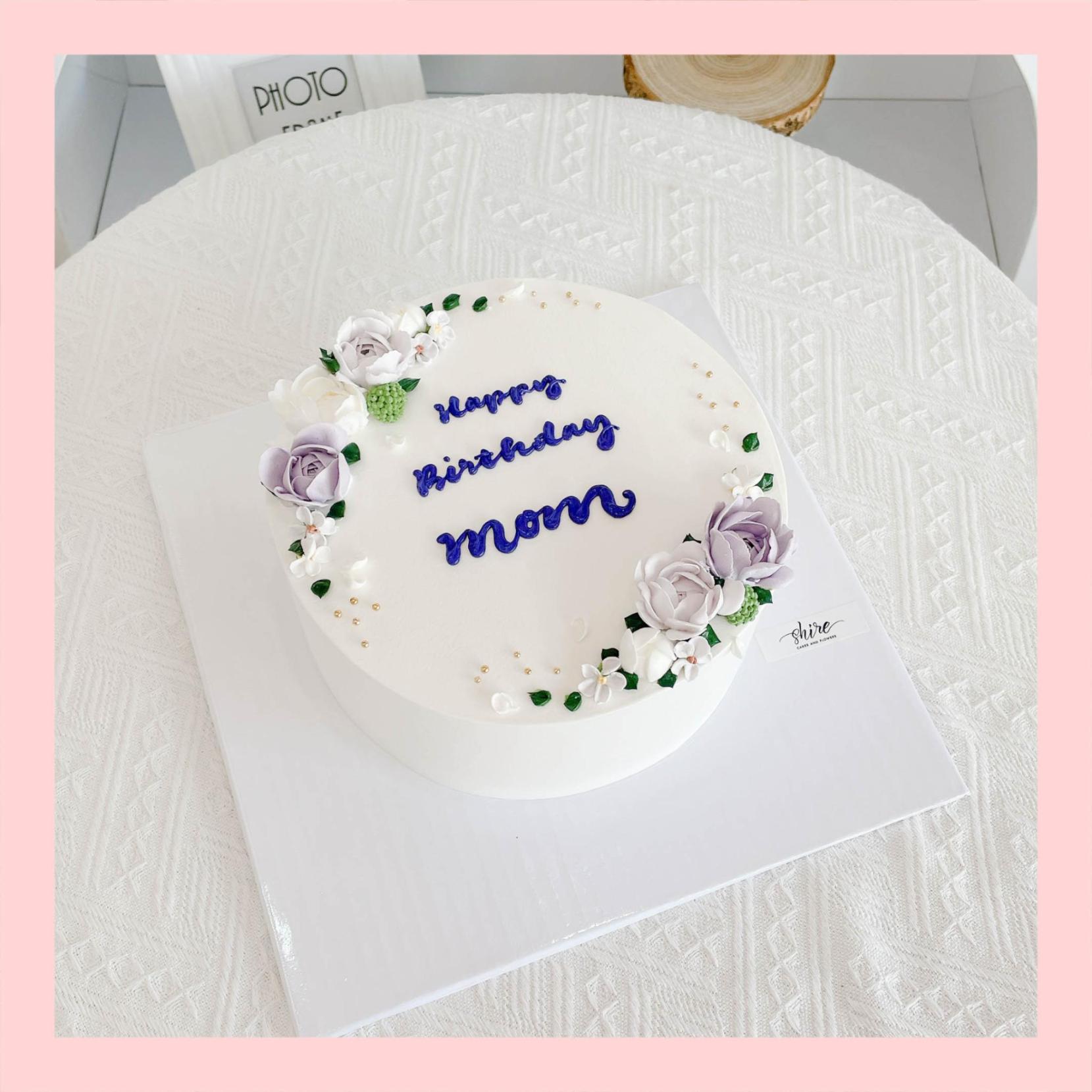 Bánh kem cưới bỏ quả 1 tầng trang trí hoa kem