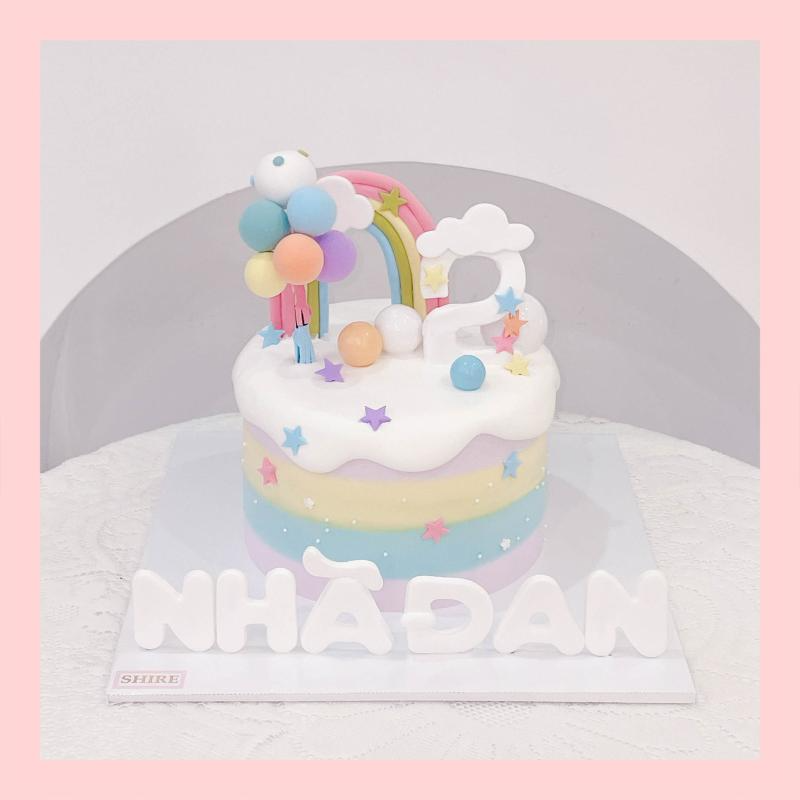 Bánh kem tạo hình cầu vồng cho bé gái- Bánh kem fondant
