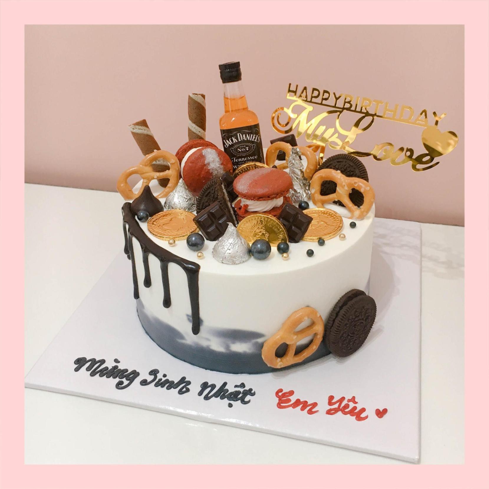 Bánh kem trang trí rượu bia - Bánh kem sinh nhật cho nam