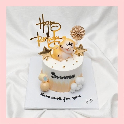 Bánh mini trang trí đồ chơi thú cute cho bé trai  - Bánh kem bơ mini 10-12cm