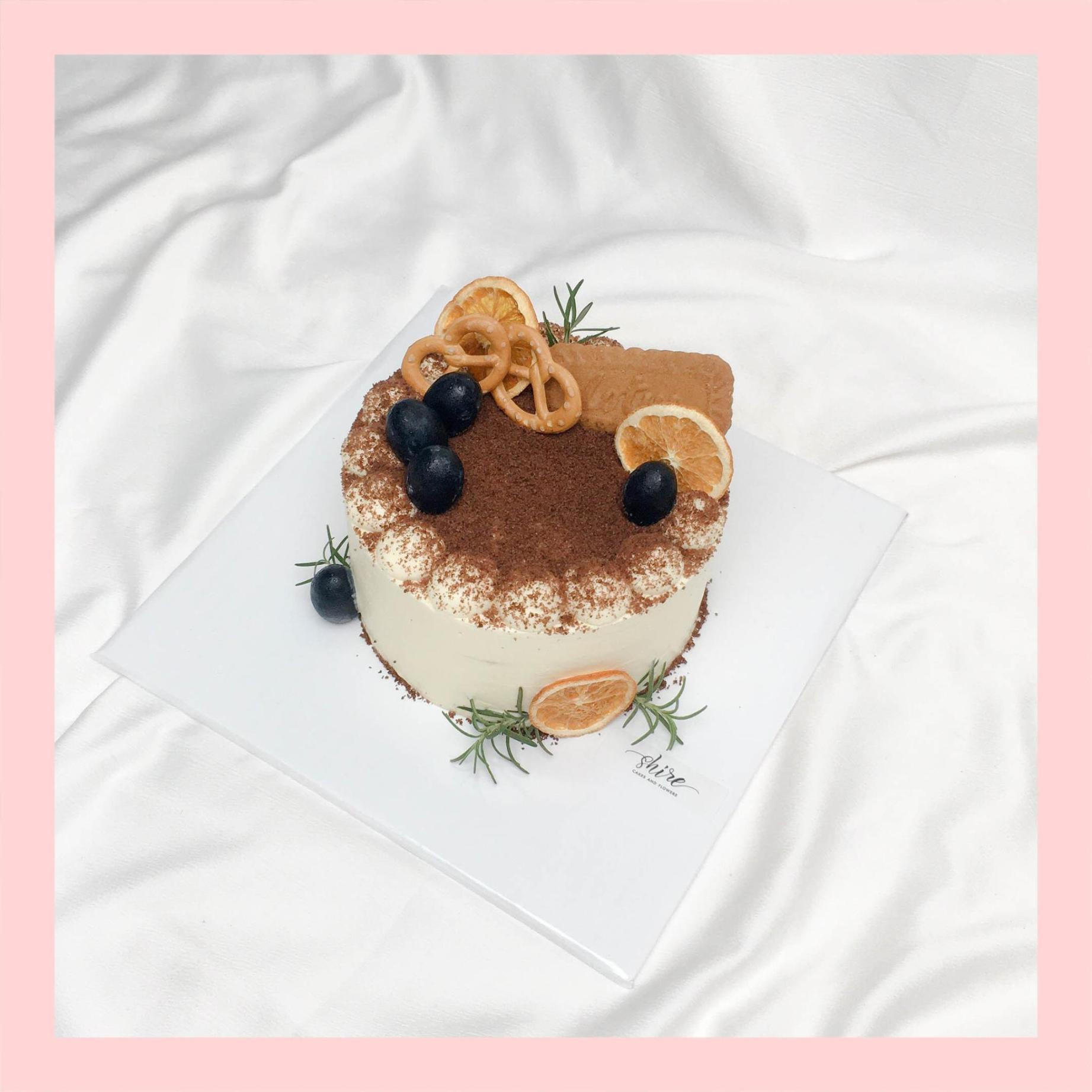 Tiramisu cỡ nhỏ 12-14cm - Bánh kem tiramisu dạng ổ