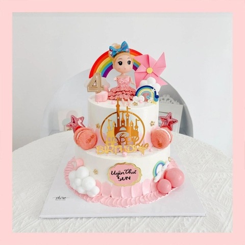 Bánh kem 2 tầng cho bé gái - Bánh sinh nhật bé gái hai tầng
