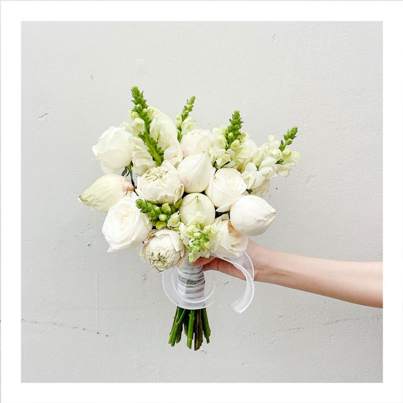 Bó hoa cưới cầm tay - Hoa tươi