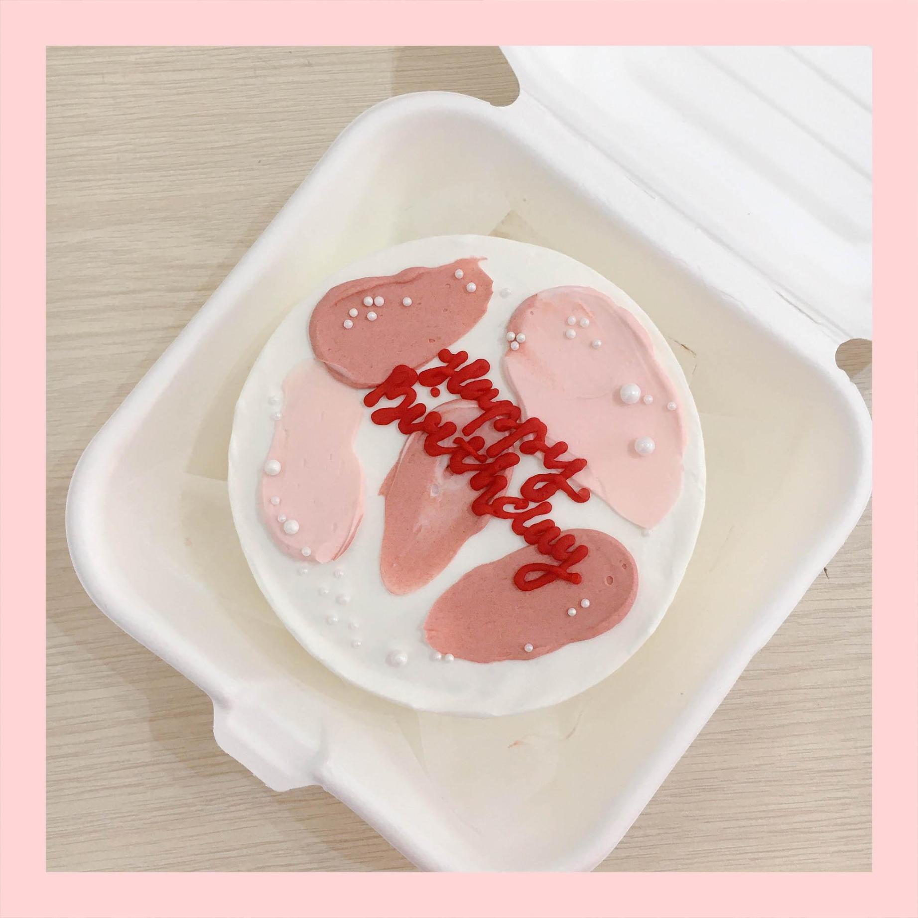 Mini Bento tone màu hồng - Bánh kem bơ mini hộp bã mía
