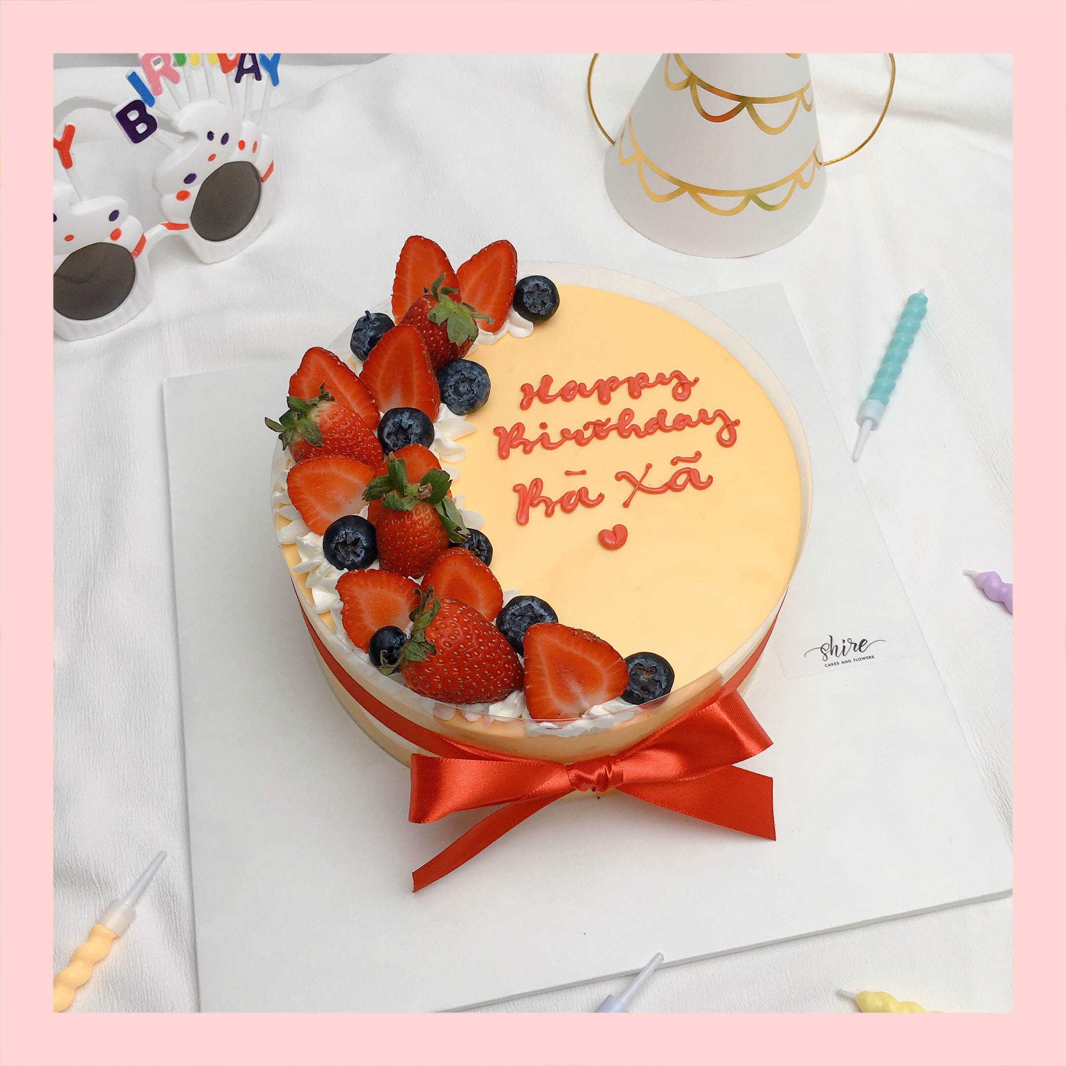 Bánh sinh nhật Phô mai Tom&Jerry cheesecake trang trí trái cây cho người lớn