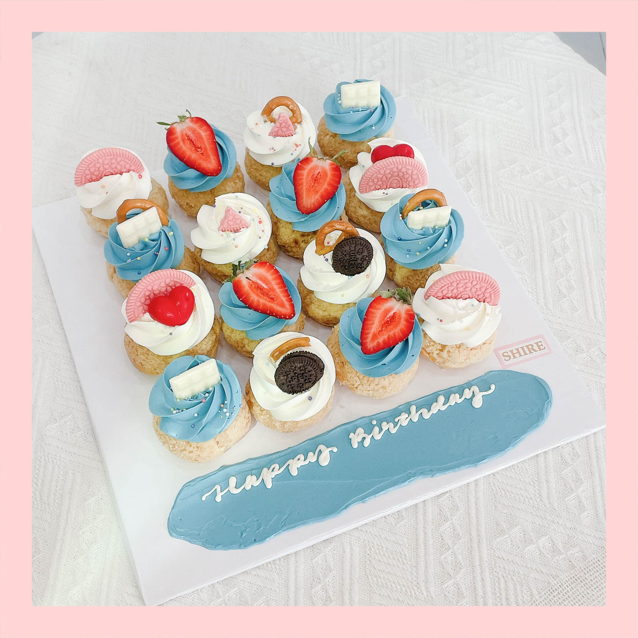 Su kem giòn xếp vuông - Choux creme