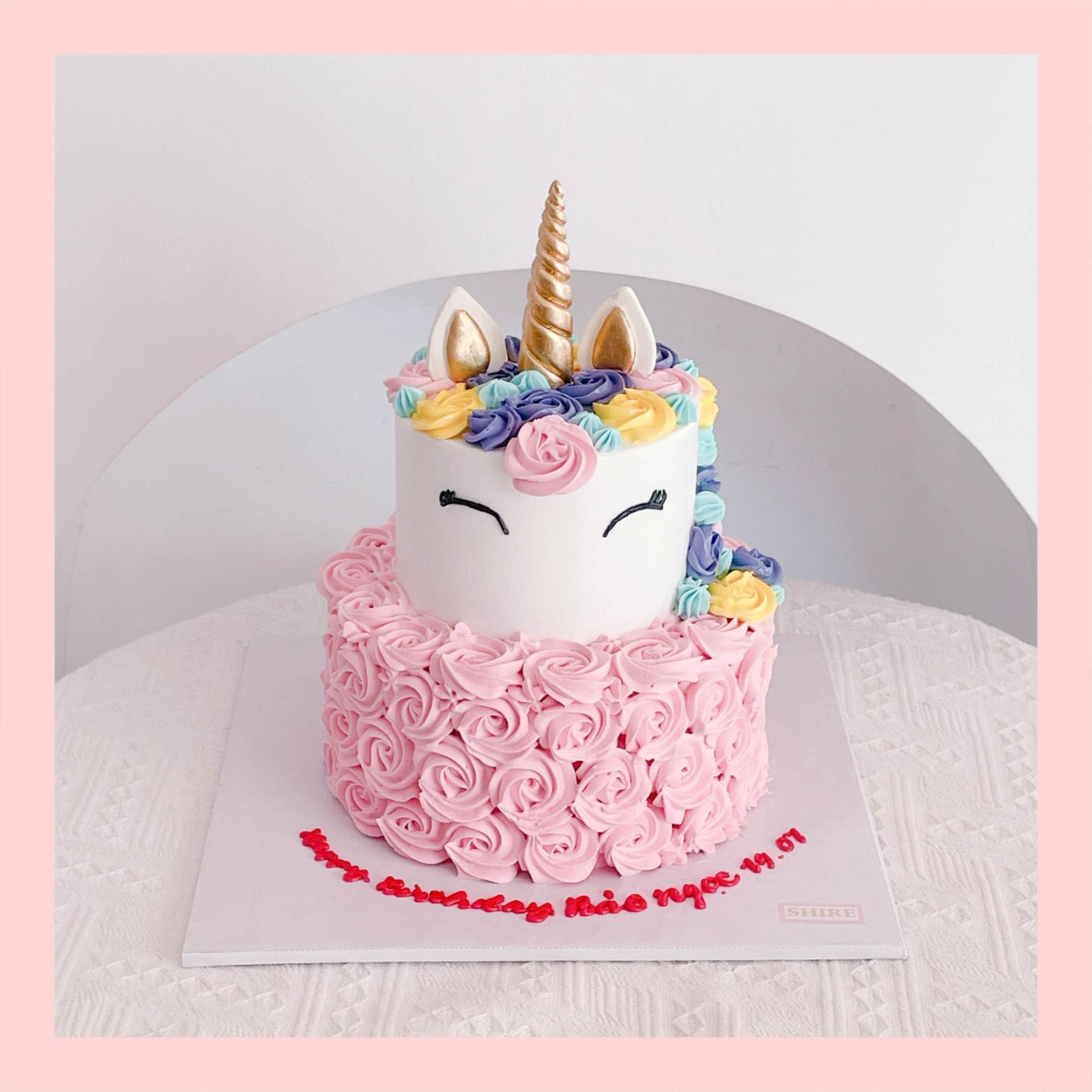 Bánh kem tạo hình kỳ lân Unicorn- Bánh kem fondant