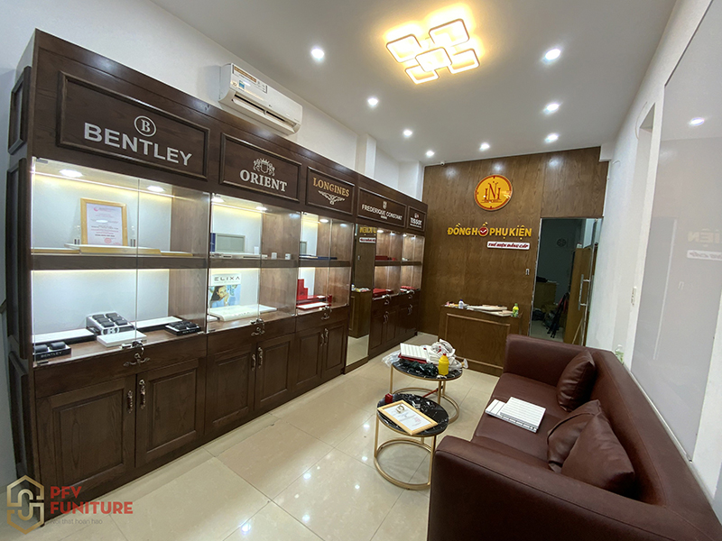 Hoàn thiện nội thất cửa hàng đồng hồ tại Trường Chinh