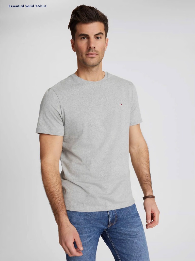 𝐓𝐨𝐦𝐦𝐲 𝐇𝐢𝐥𝐟𝐢𝐠𝐞𝐫