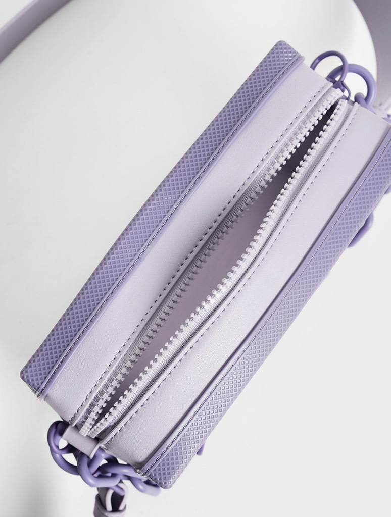 Chain Link Crossbody Bag