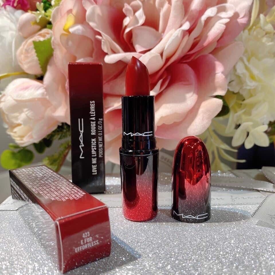 Son MAC Love Me Lipstick Rouge 423 E For Effortless (Đỏ thuần)