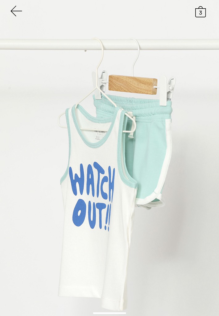 STRAPPY T-SHIRT AND BERMUDA SHORTS SET