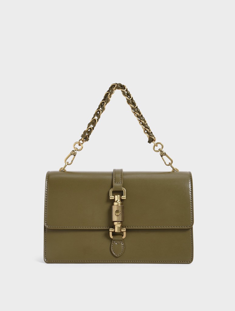 Single Chain Handle Shoulder Bag