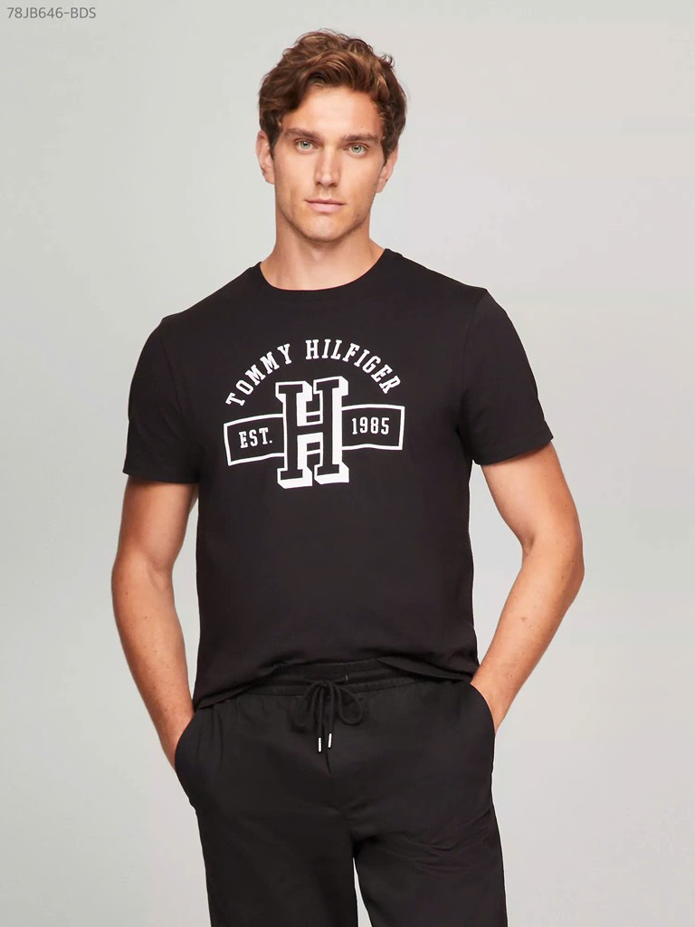 𝐓𝐨𝐦𝐦𝐲 𝐇𝐢𝐥𝐟𝐢𝐠𝐞𝐫