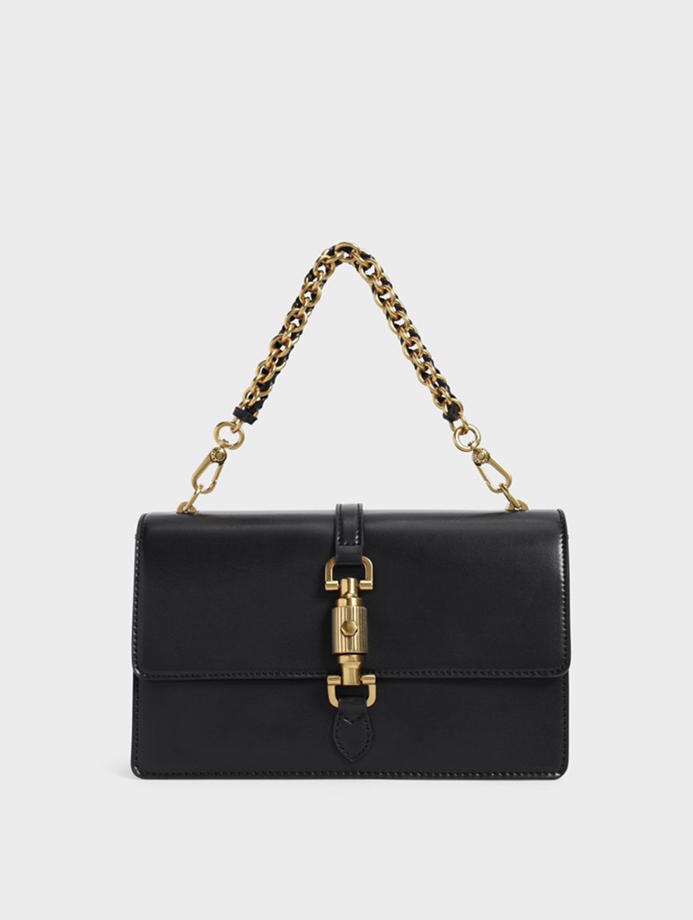 Single Chain Handle Shoulder Bag