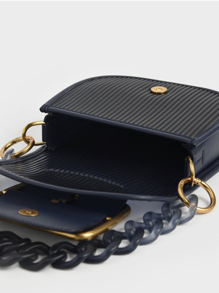 Acrylic Chain Handle Crossbody Bag