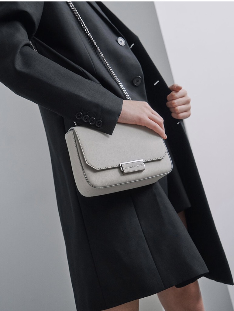 Double Chain Link Crossbody Bag - Grey