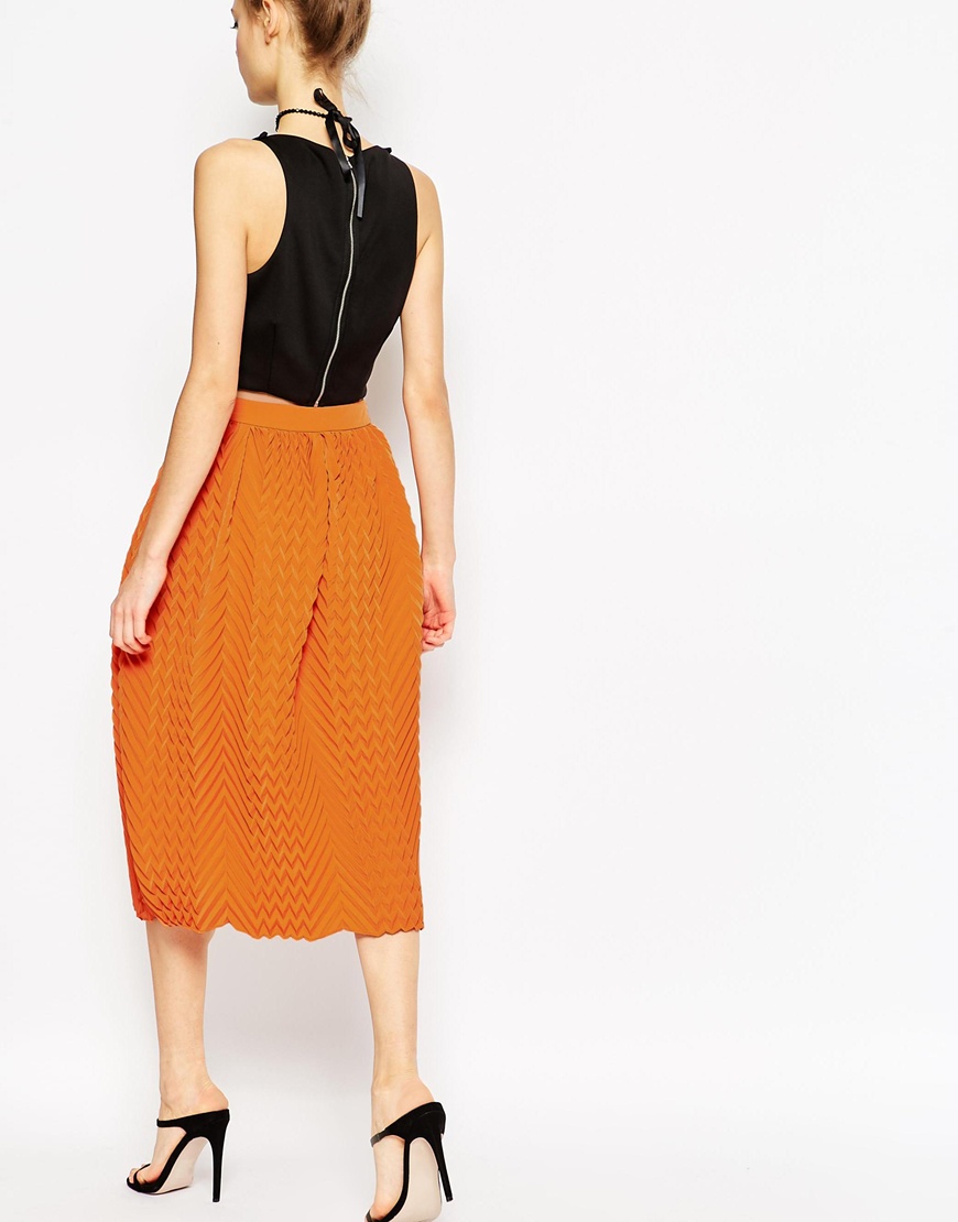 Chân váy mini Chevron