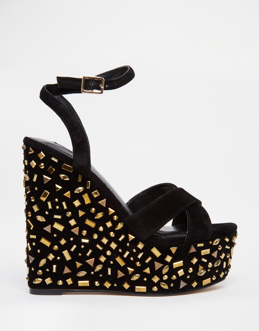 Sandal đế xuồng Carvela