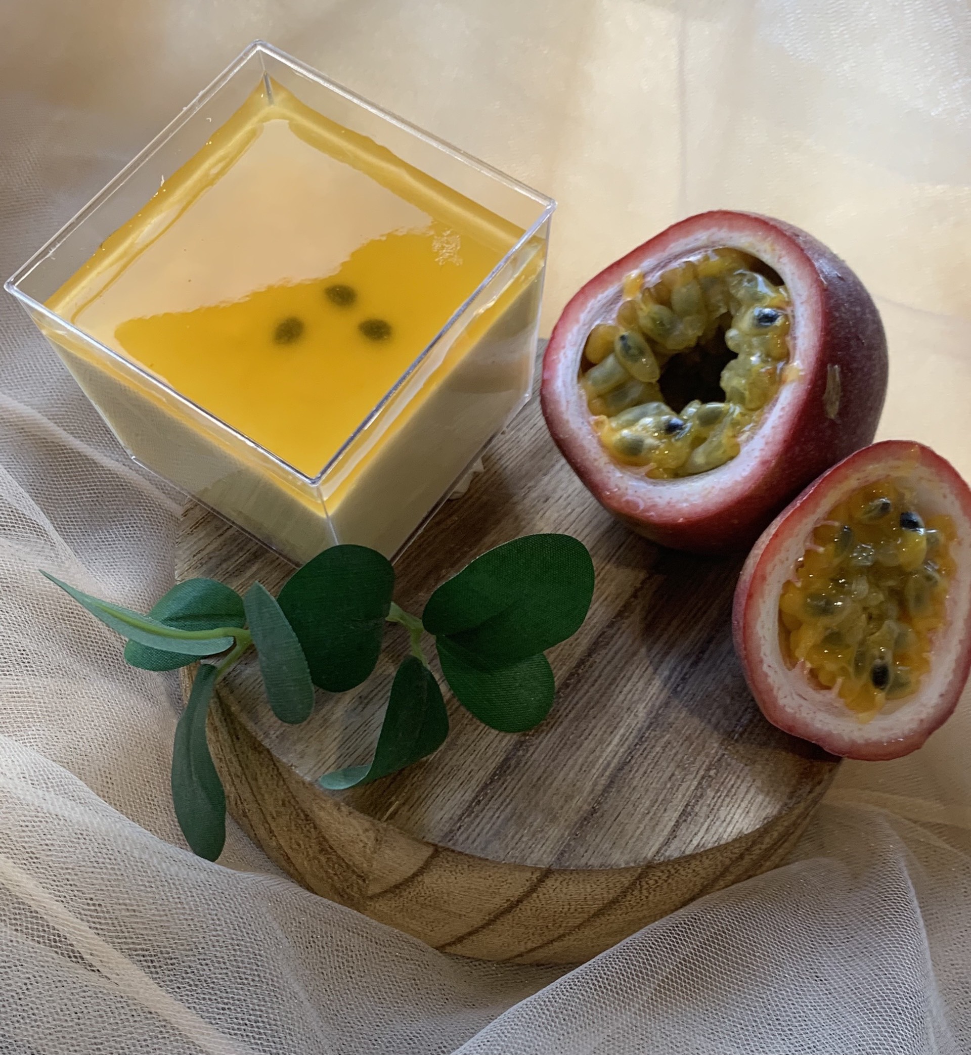 Mousse chanh dây/ Passion Fruit Mousse