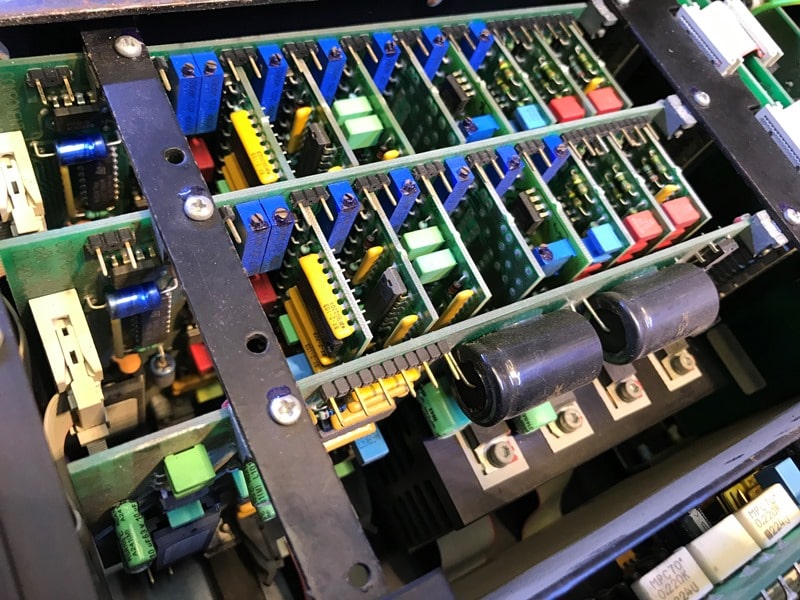 Sửa đẩy công suất D&B audiotechnik