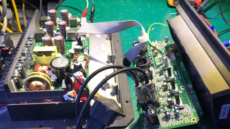 Sửa loa active Electro Voice