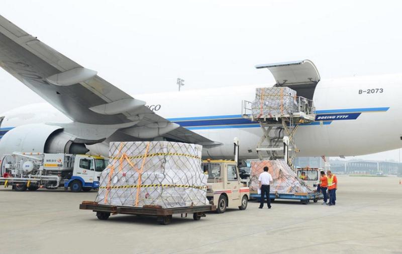 Hướng dẫn tính cước vận chuyển hàng không Tây Ban Nha