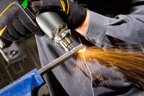 Khi nào cần đầu tư một máy hàn cắt Plasma đa năng Multiplaz 3500?