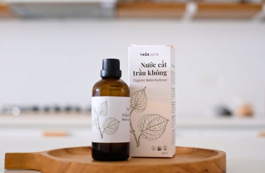 Nước Cất Trầu Không