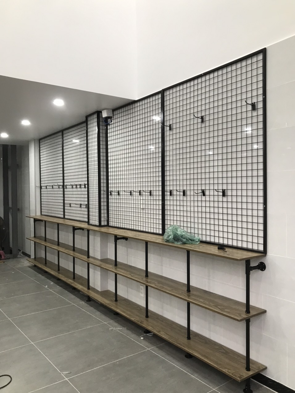 Kệ tường KT12823-KN25B