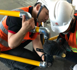 Cửa an toàn một chiều